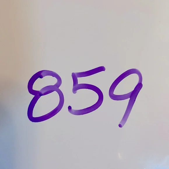 LAUREN Ralph Lauren V Neck Cable Knit Vintage Sweater. Bright Green. Size Large. - Picture 8 of 8